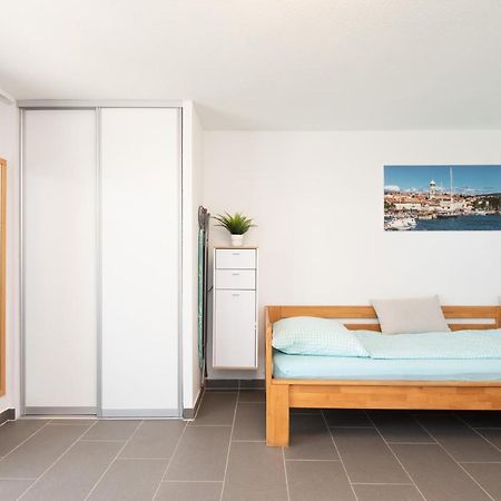 Apartments Oleander Krk Town Zewnętrze zdjęcie
