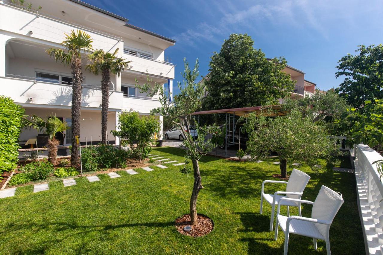 Apartments Oleander Krk Town Zewnętrze zdjęcie