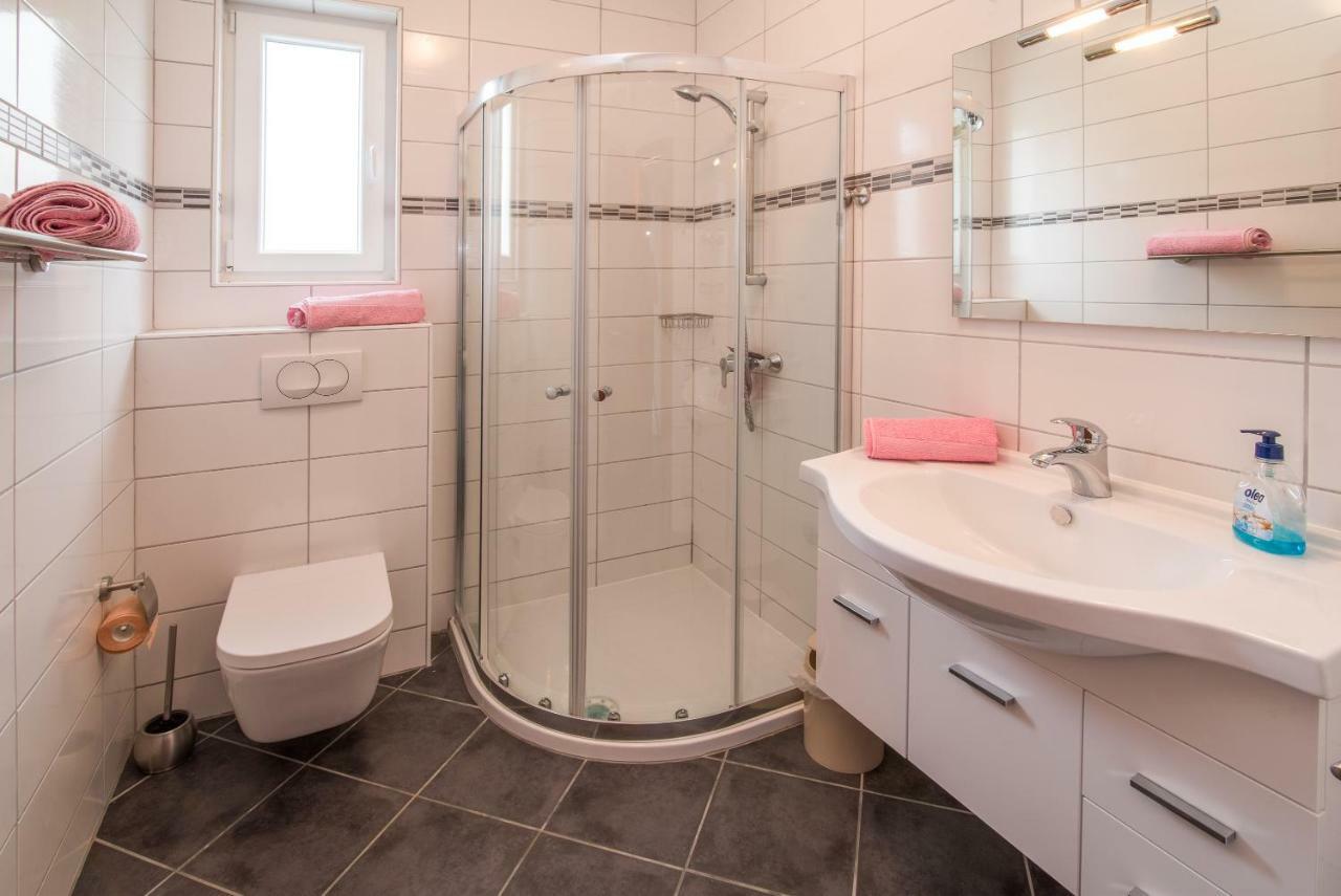 Apartments Oleander Krk Town Zewnętrze zdjęcie