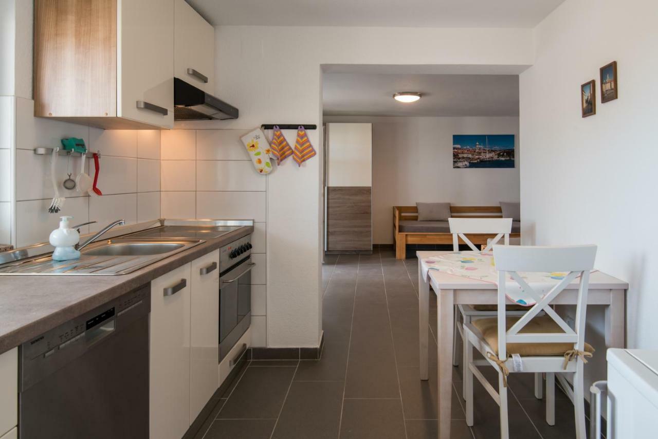 Apartments Oleander Krk Town Zewnętrze zdjęcie